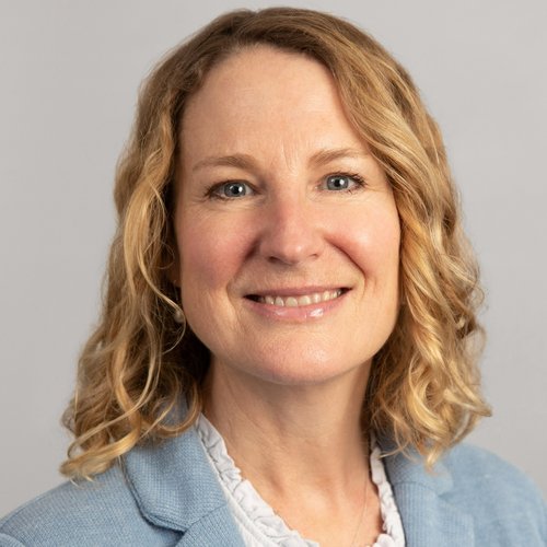 Professor Kiirsten McCaffery,